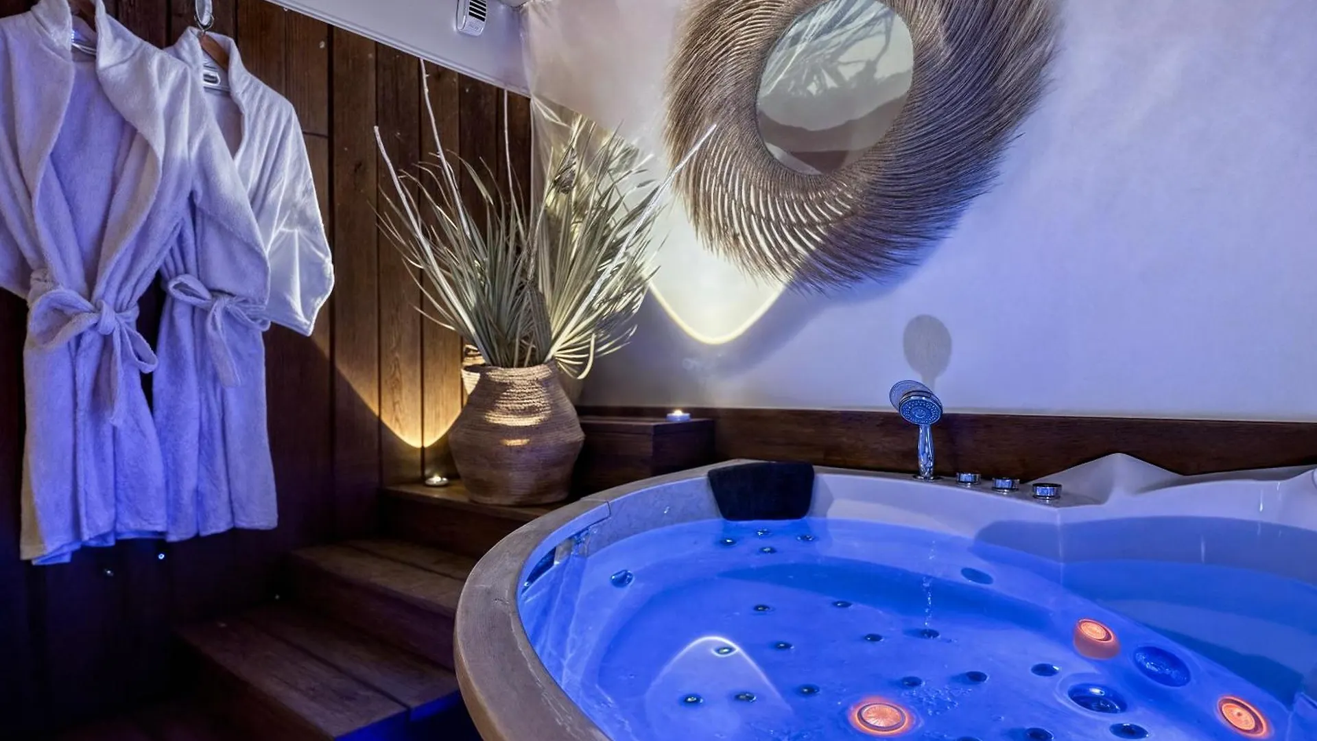 Bali Room location